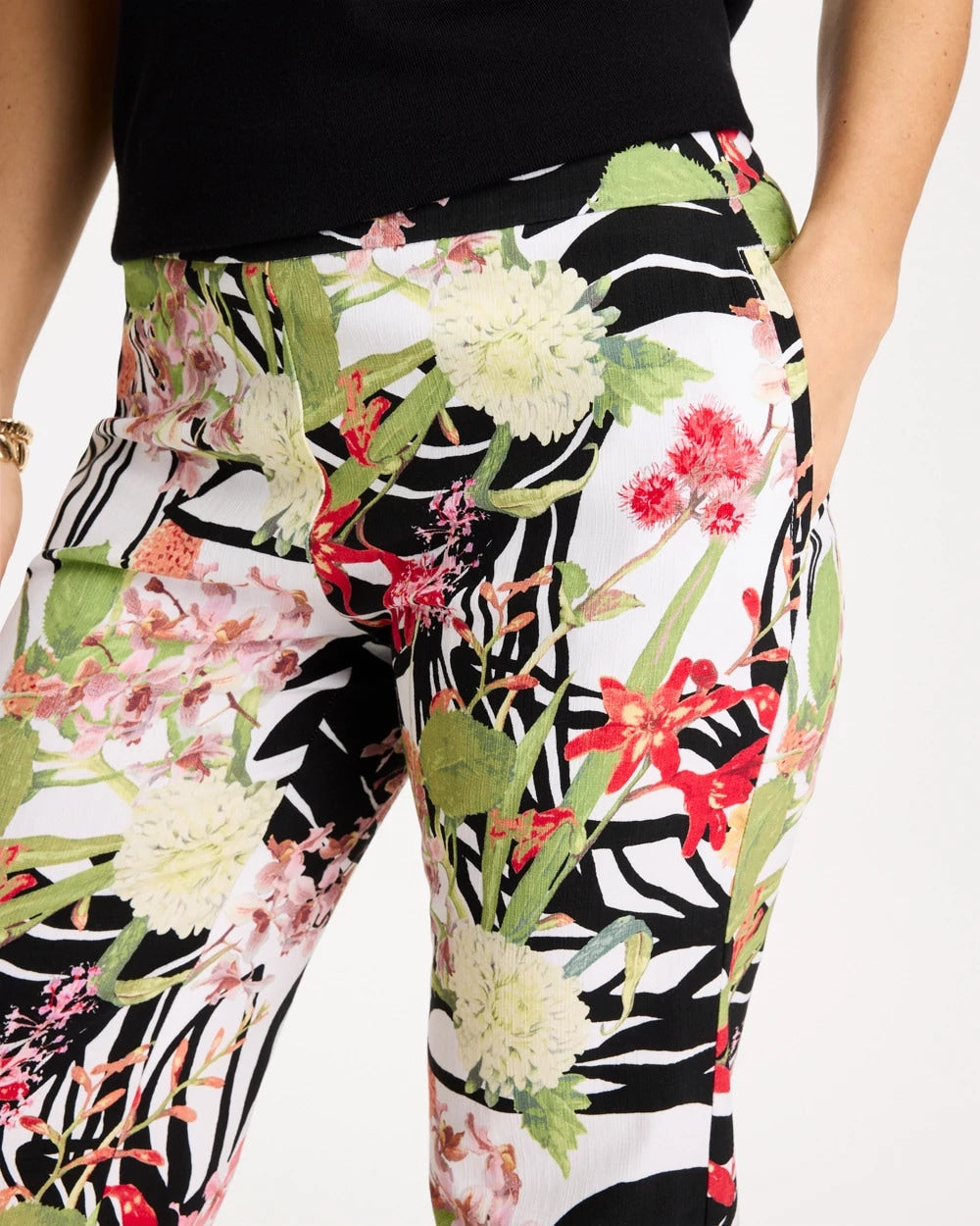 Chico's Value | Tropical Nights Brigitte™ Straight Crop Pant