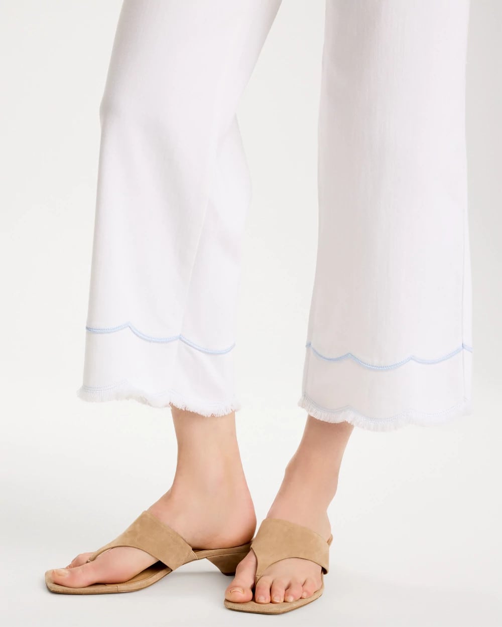 Chico's Trending | Pull-On Wide-Leg White Crop Jeans