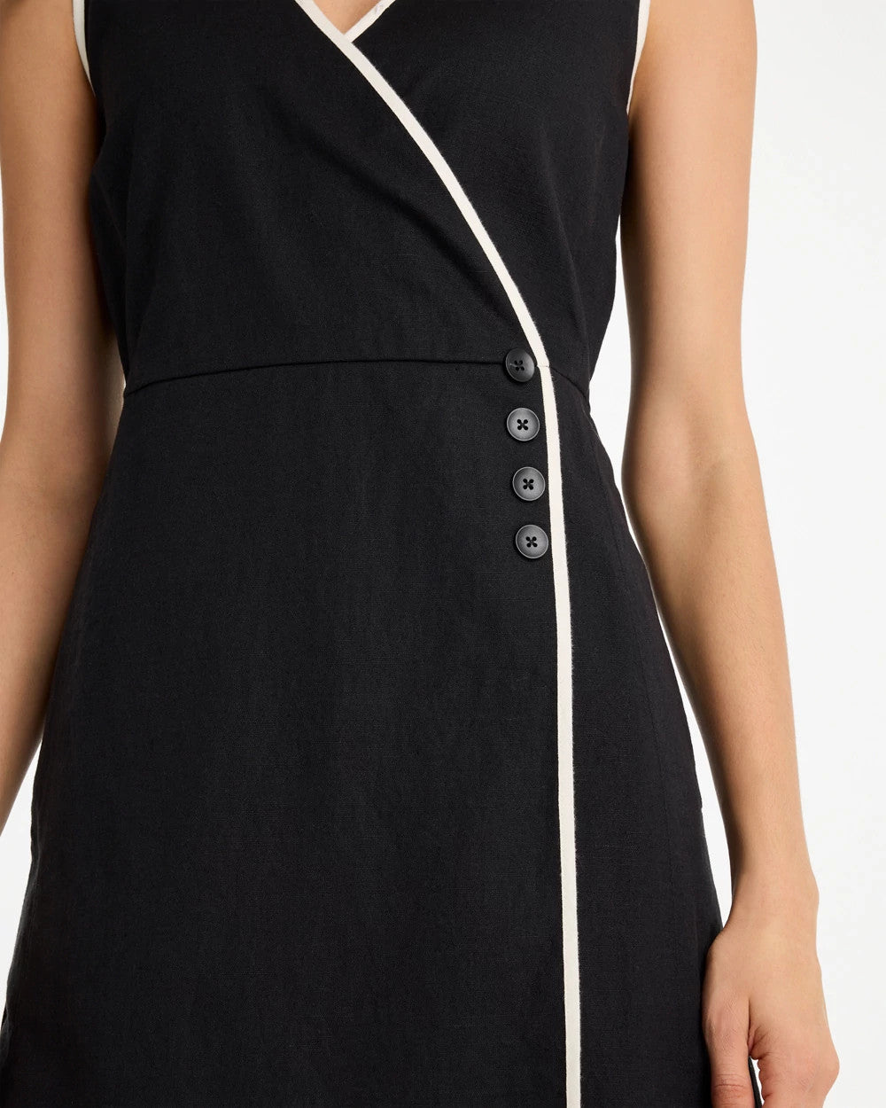 Chico's Featured | Sleeveless Surplice Linen Dress