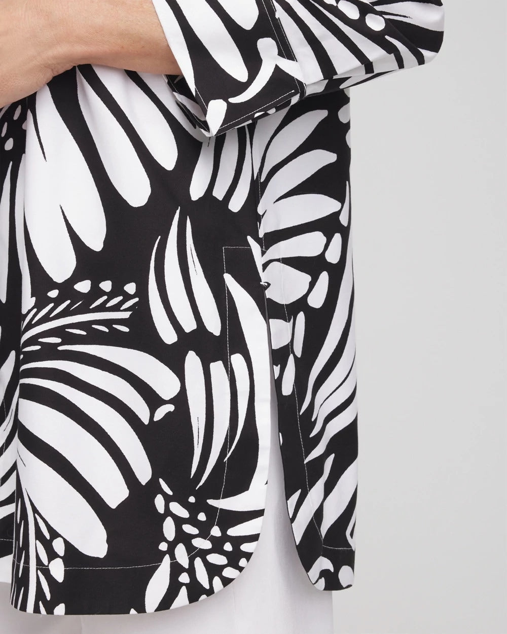Chico's Customer Favorite | No Iron™ Printed Palms Button Down Tunic