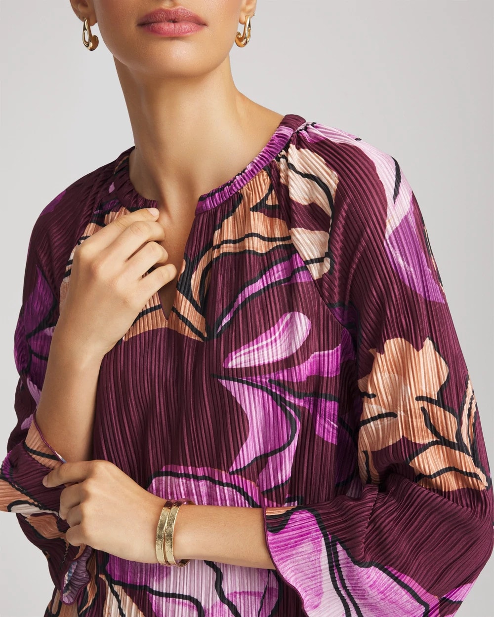 Chico's Deals | Printed Pleated V-Neck Tee