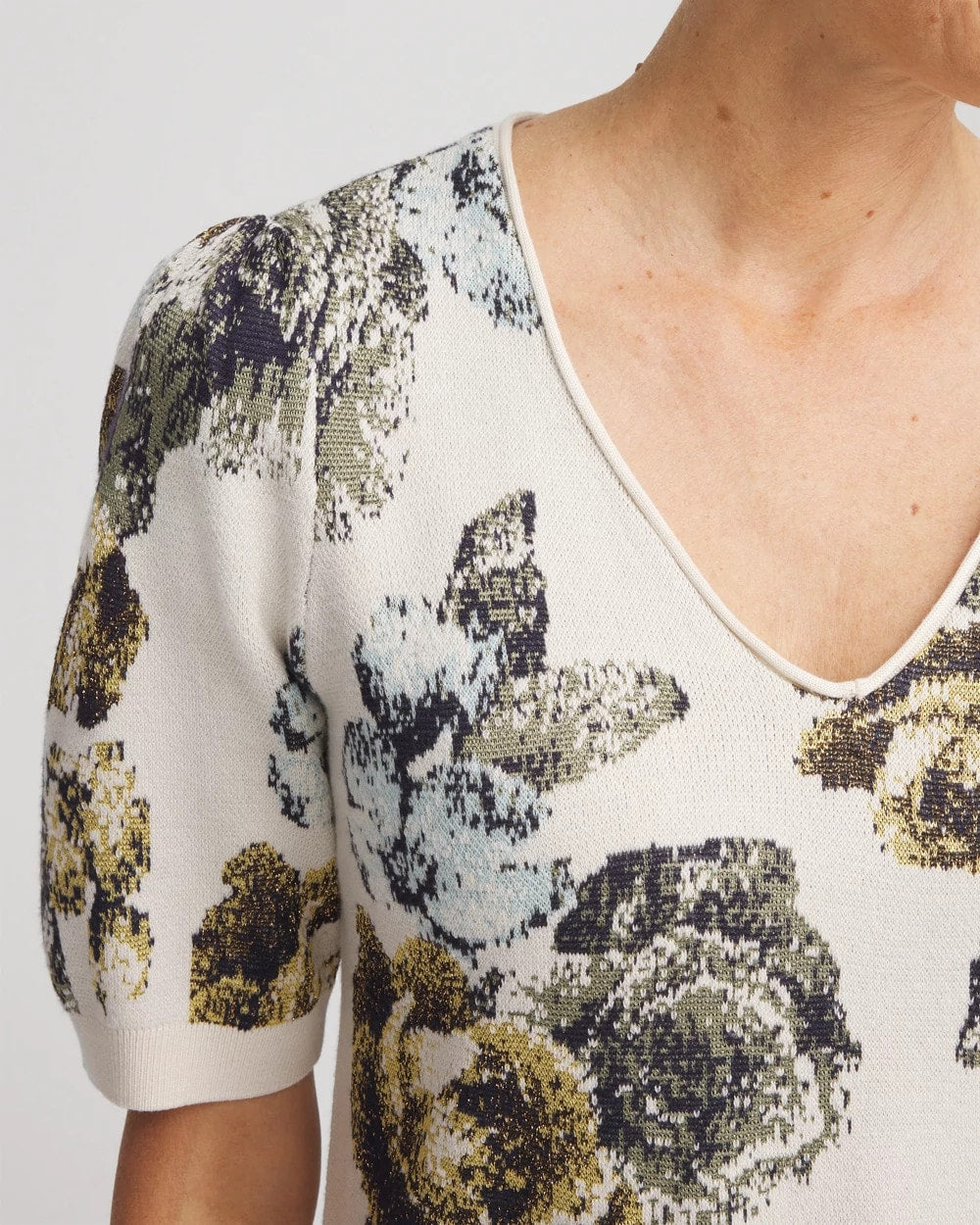 Chico's Exclusive | Floral V-Neck Sweater Tee