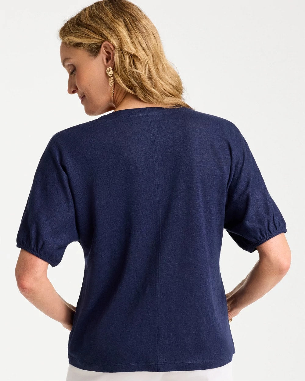 Chico's Trending | Linen Ruched V-Neck Tee