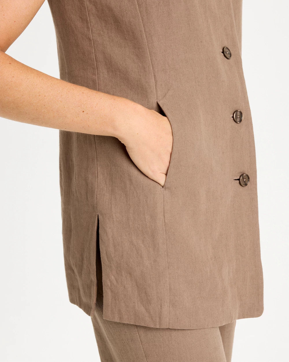 Chico's Everyday | Long Linen Sleeveless Vest