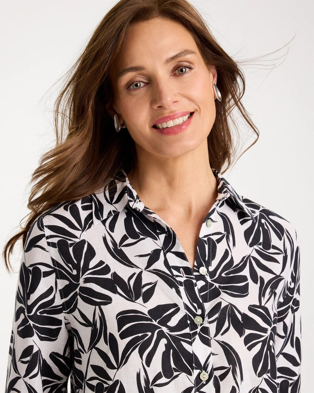 Chico's Top Pick | No Iron™ Linen Palm Shirt