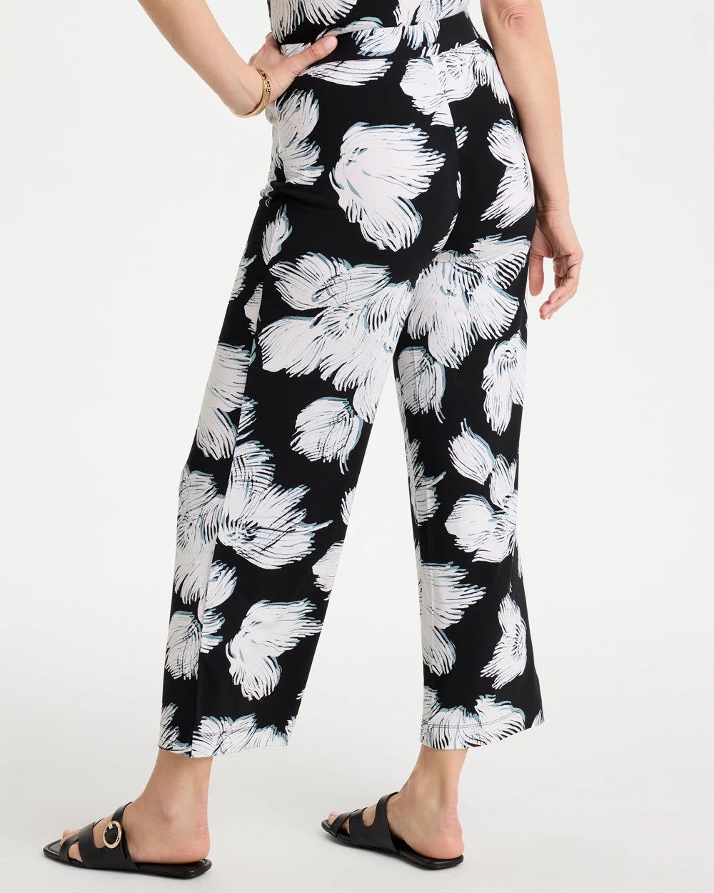 Chico's Deals | Travelers™ Knit Abstract Floral Cropped Pants