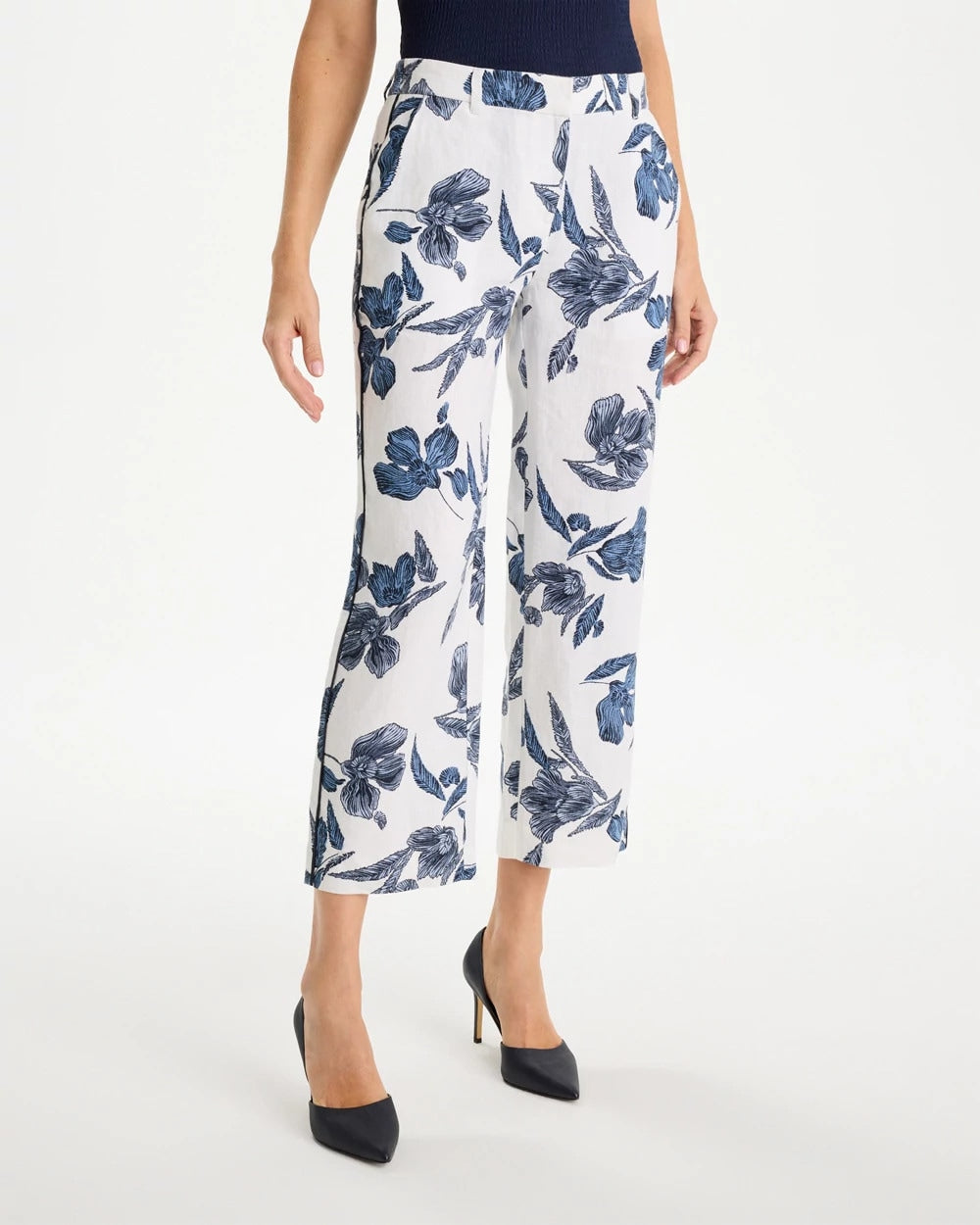 Chico's Value | Piped Linen Fly Front Pants