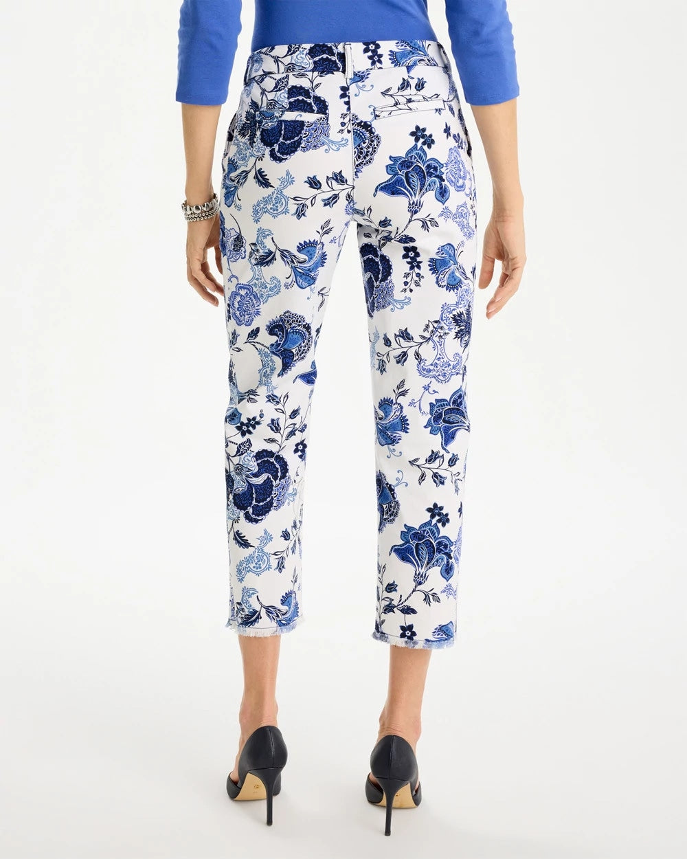 Chico's Trending | Printed Relaxed Boyfriend Chino Fray Crop Pants