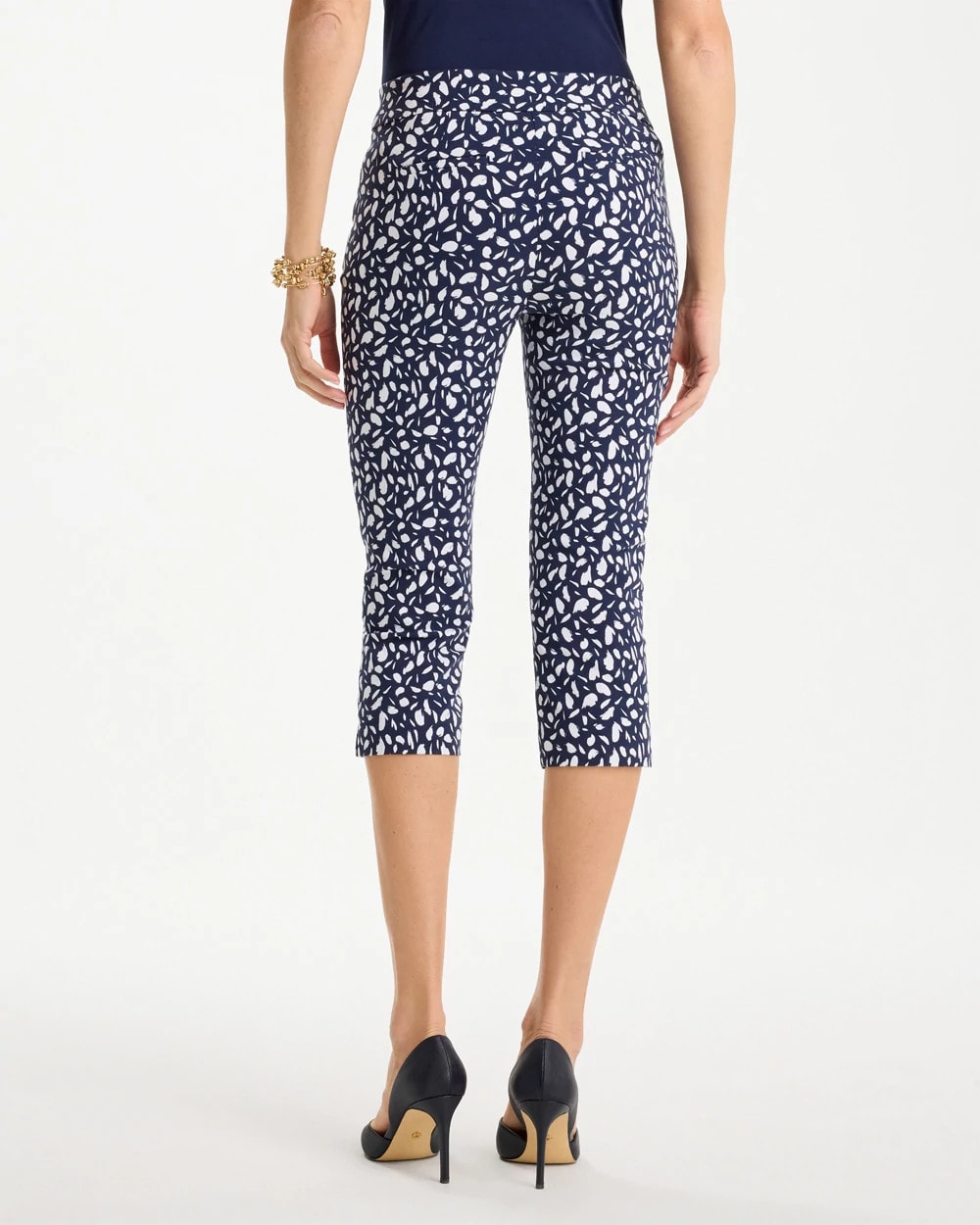 Chico's Customer Favorite | Brigitte™ Slim Printed Pull-On Capri Pant