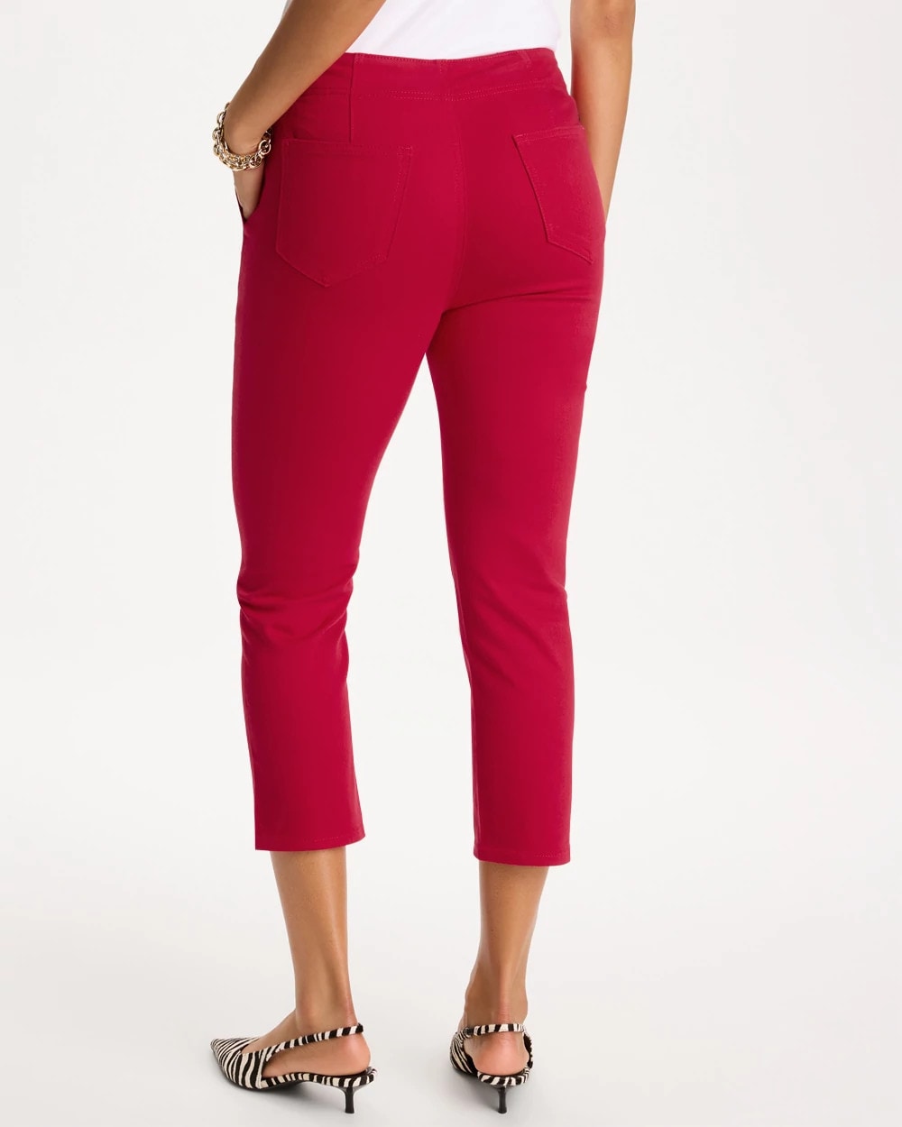 Chico's Signature | Pull-On Capri Jeans