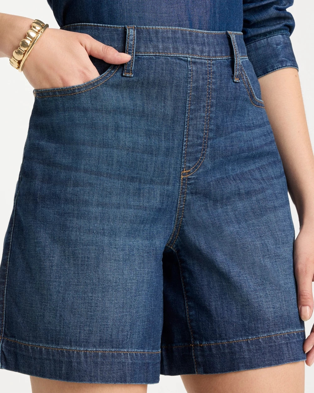 Chico's Essential | Lightweight Jean Shorts