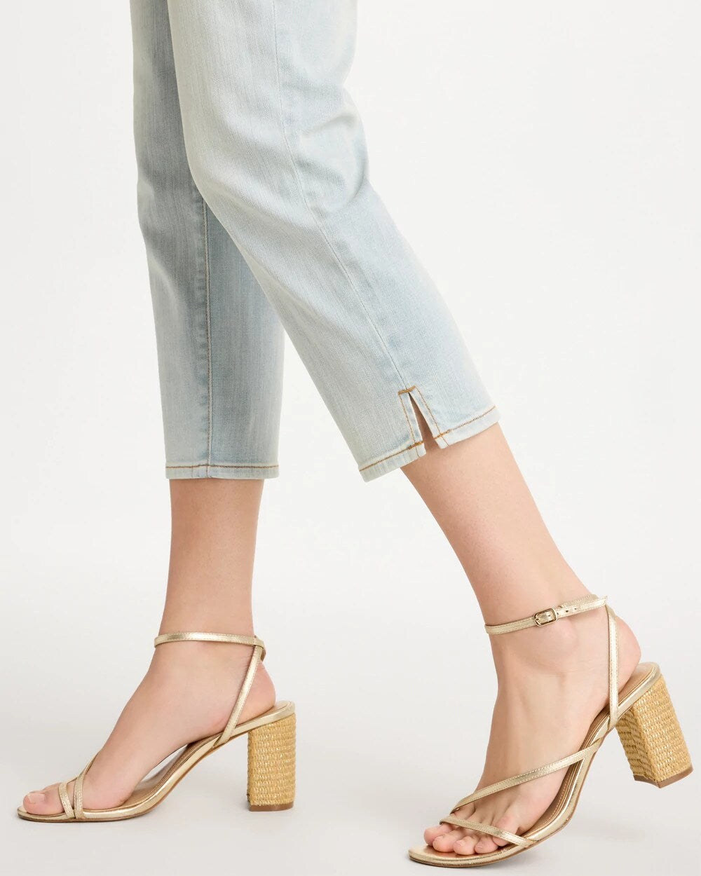 Chico's Top Pick | Girlfriend Slim Capri Jeans