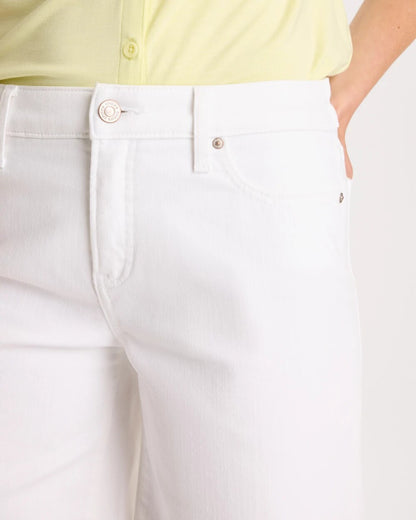 Chico's Trending | Girlfriend Slim White Jean Shorts
