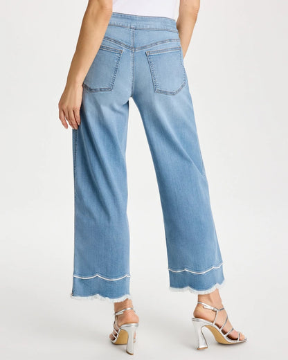 Chico's Latest | Scallop Pull-On Wide-Leg Crop Jeans