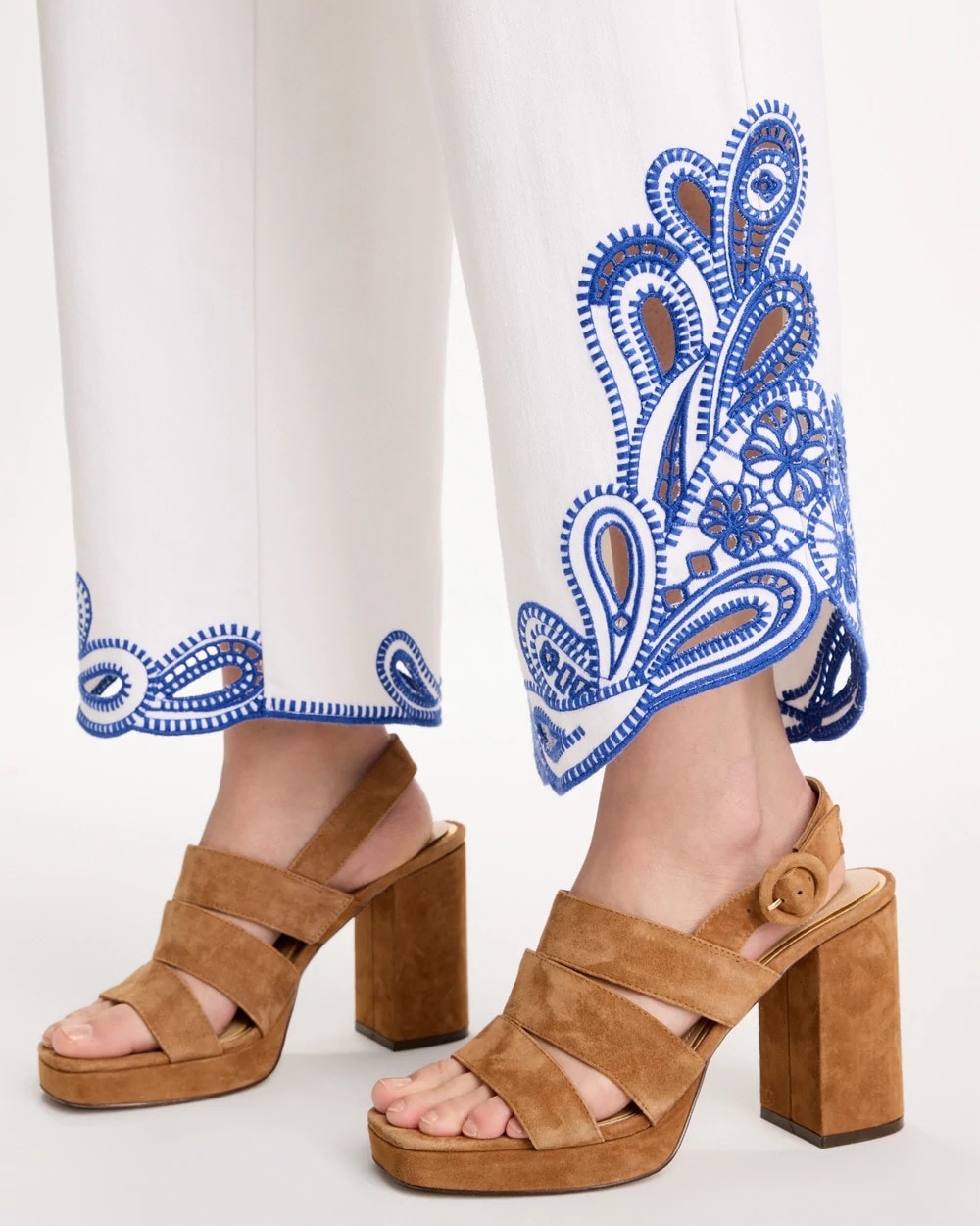 Chico's Customer Favorite | Girlfriend Wide-Leg Cutout Crop Jean