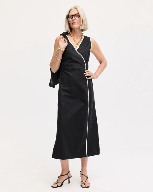 Chico's Featured | Sleeveless Surplice Linen Dress