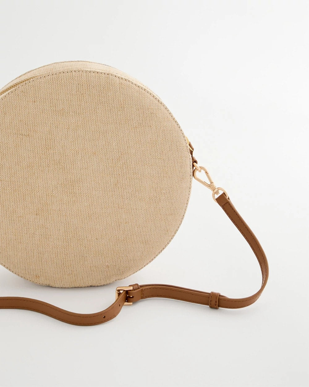 Chico's Great Value | Seashell-Inspired Crossbody Bag