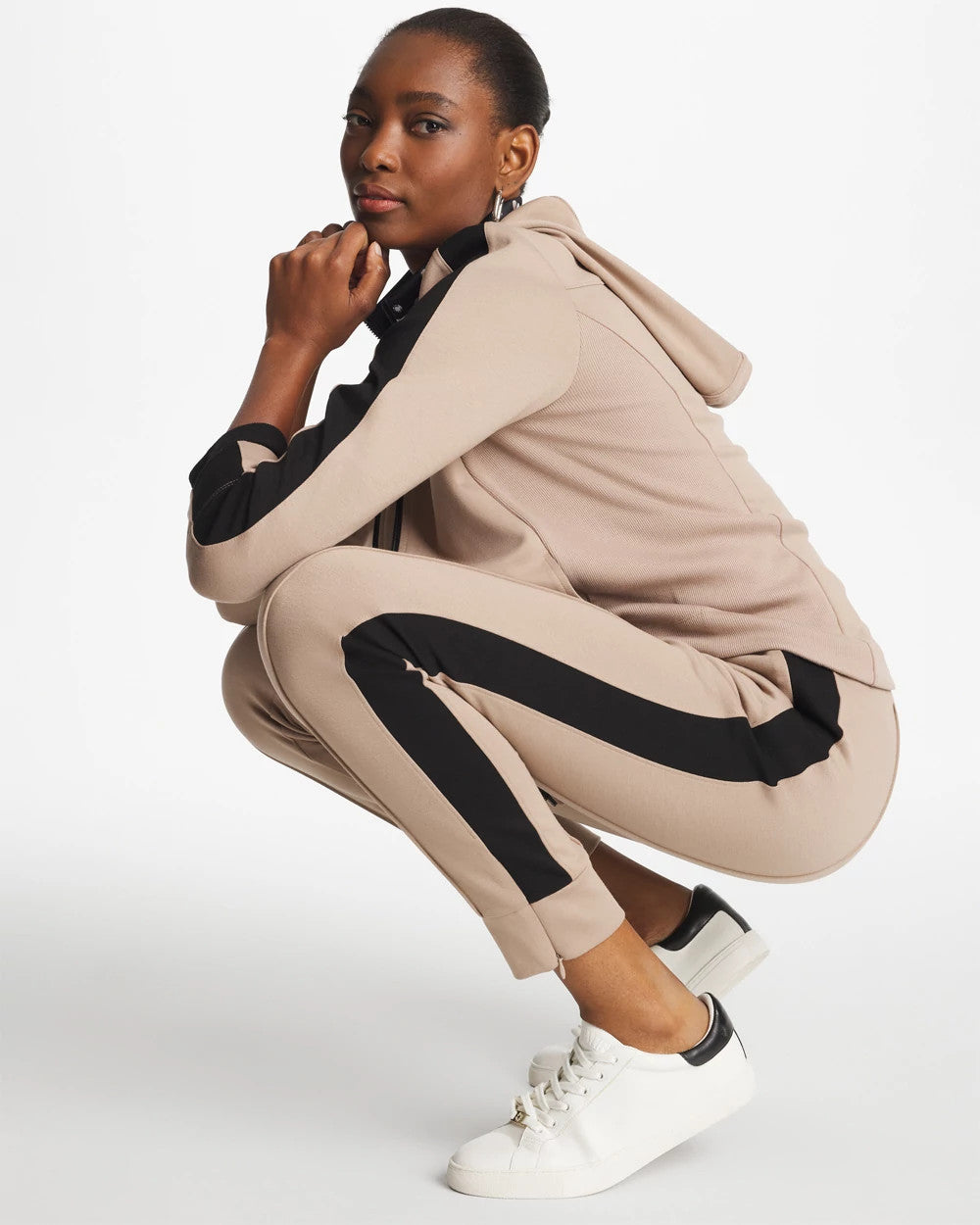 Chico's Great Value | Zenergy® Double-Knit Contrast Ankle Pants