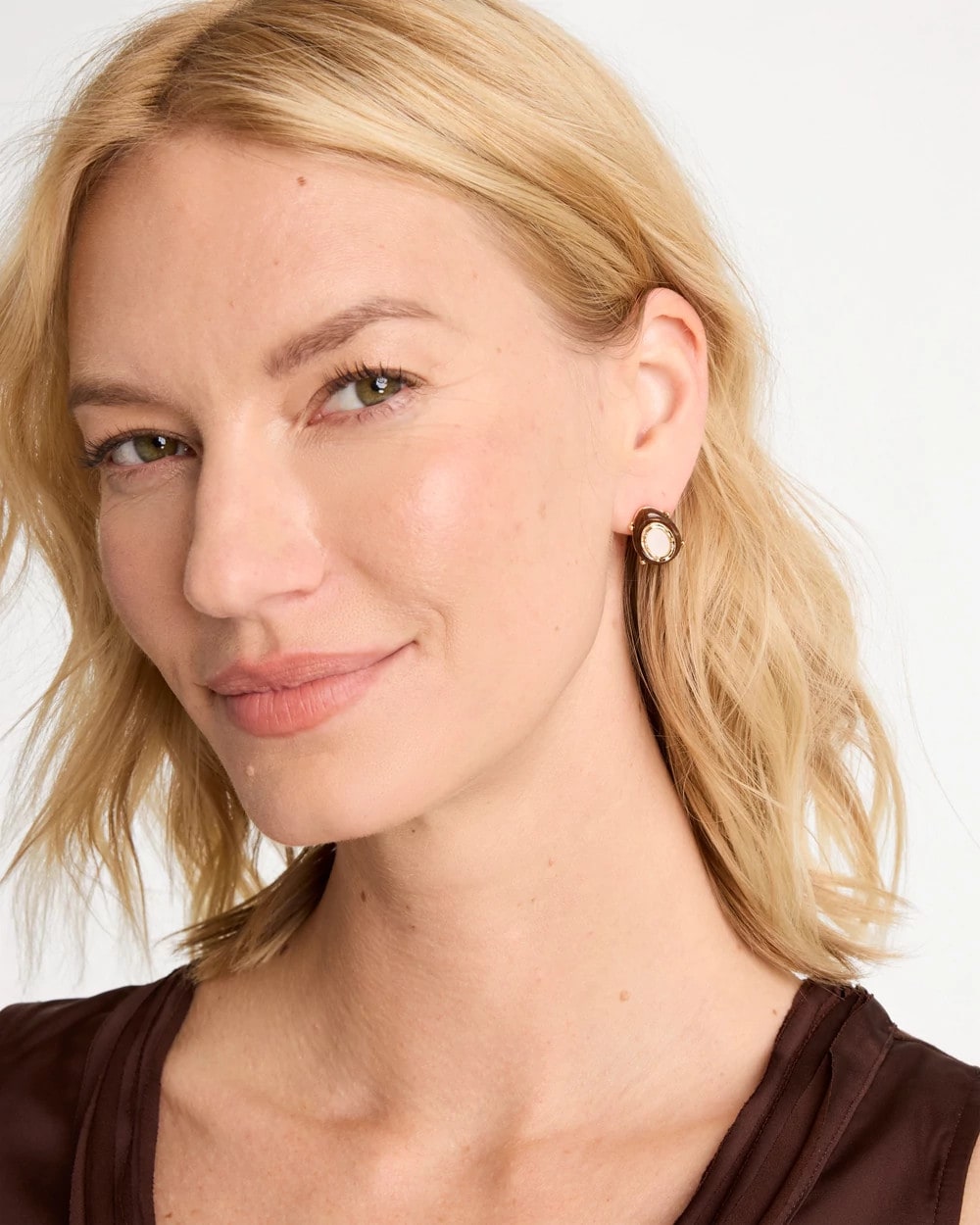 Chico's Hot Sale | Genuine River Shell Stud Earrings