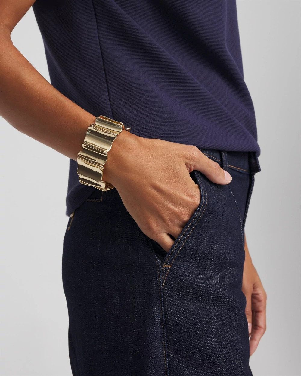 Chico's Classic | Gold Wavy Stretch Cuff