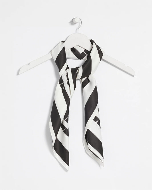 Chico's Trending | Graphic Stitch Square Scarf