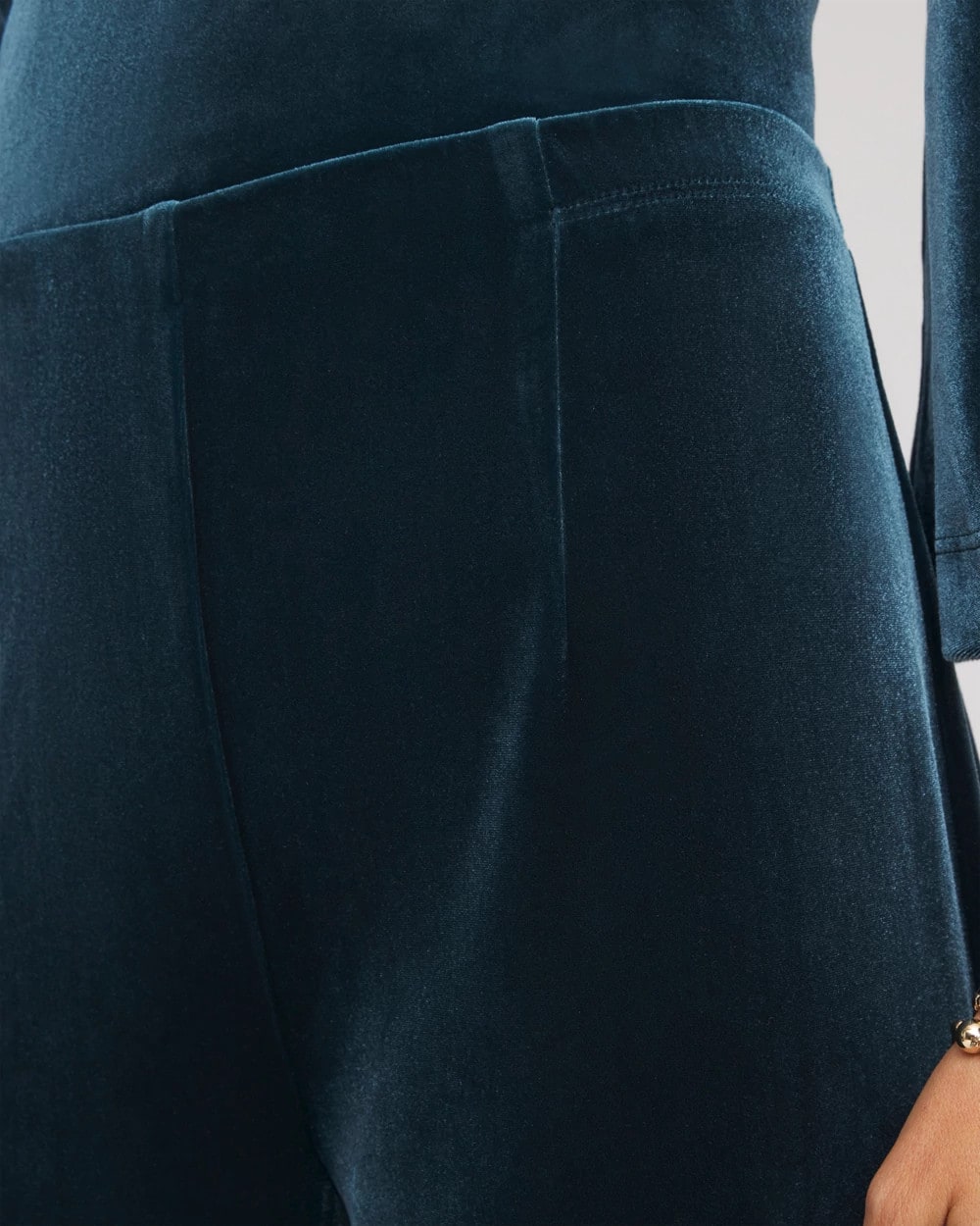Chico's Featured | Travelers™ Velvet No Tummy Pants