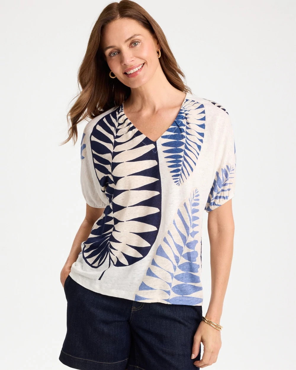 Chico's Value | Leaf Print Linen Ruched V-Neck Tee