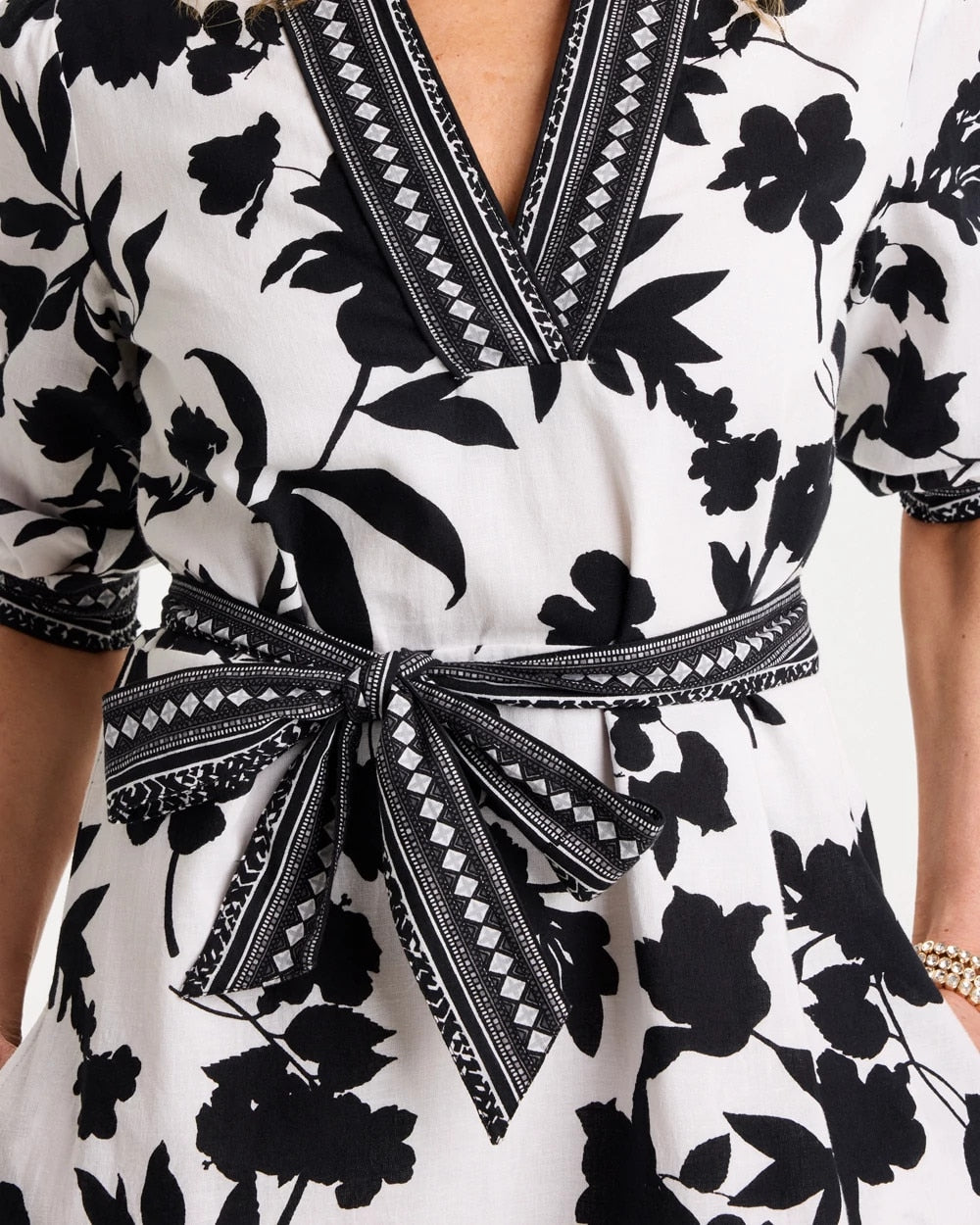 Chico's Top Pick | Floral Cotton-Linen Belted Dress