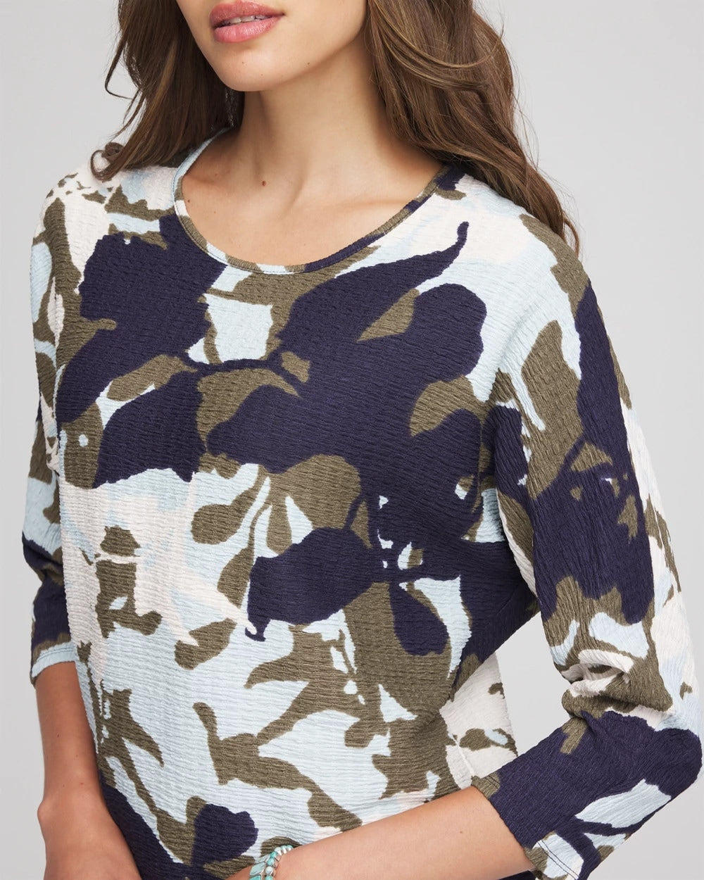 Chico's Essential | Floral Wedge Top