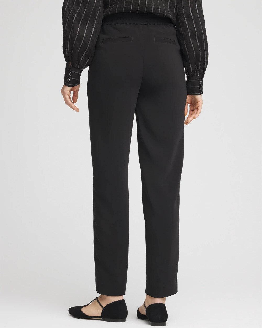 Chico's Trending | Crepe Side-Zip Tapered Ankle Pants