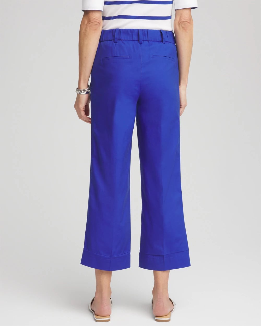 Chico's Best Seller | Lightweight Relaxed Straight Cropped Pants