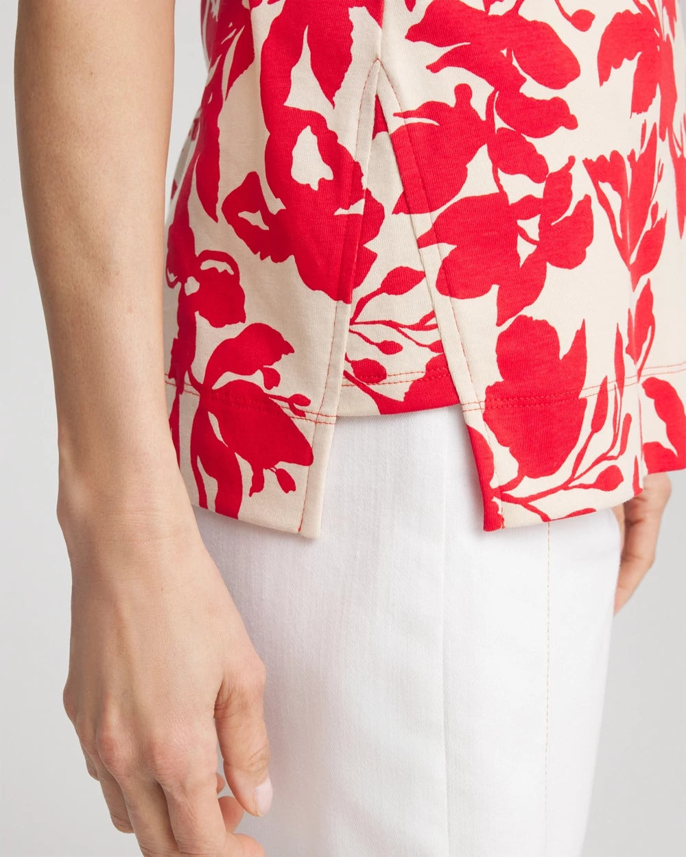 Chico's Trusted | Floral Sleeveless V-Neck Tunic